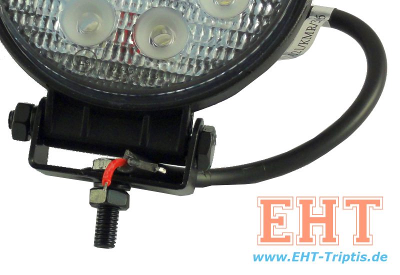 https://www.landtechnikstore.de/media/image/ed/b5/35/ZpAv_0000179A_LED_Arbeitsscheinwerfer_rund_2200_l_1.jpg